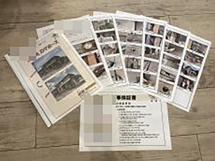 塗替えログポースを贈呈しました。<br />
工事の履歴をしっかり残し、資産価値の向上へ！